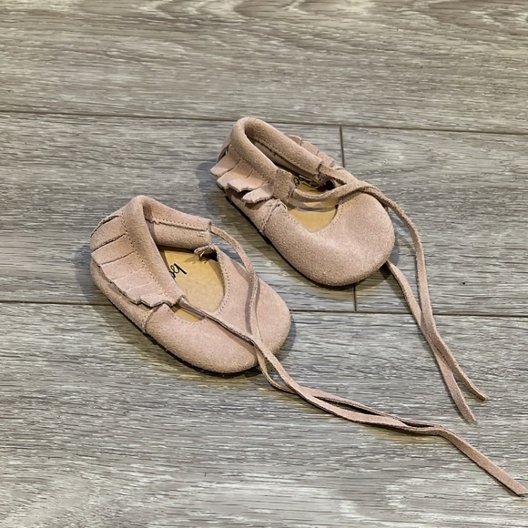 Bonnie & Harlow Lace up maryjanes - Picture 1 of 1